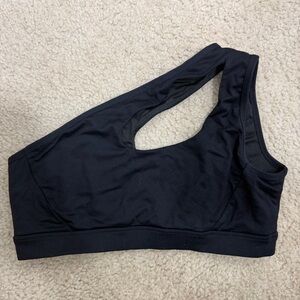Off shoulder sports bra